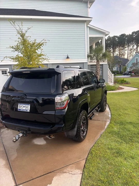 2015 Toyota 4Runner 5th Gen - Image 4 of 16