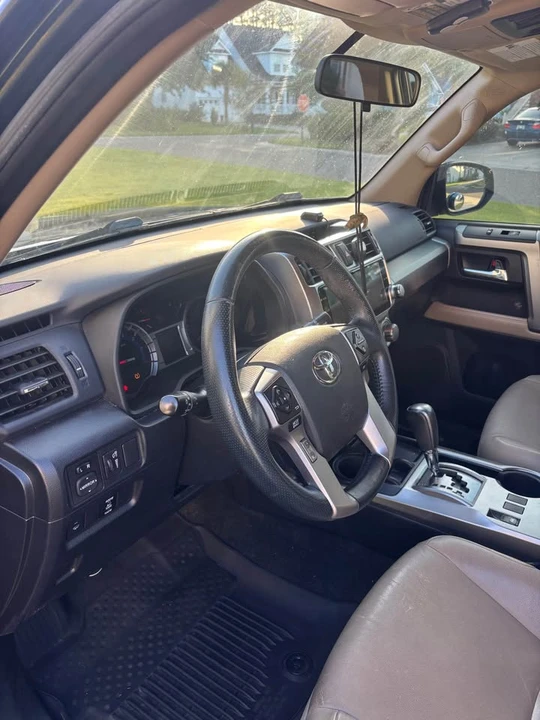 2015 Toyota 4Runner 5th Gen - Image 10 of 16