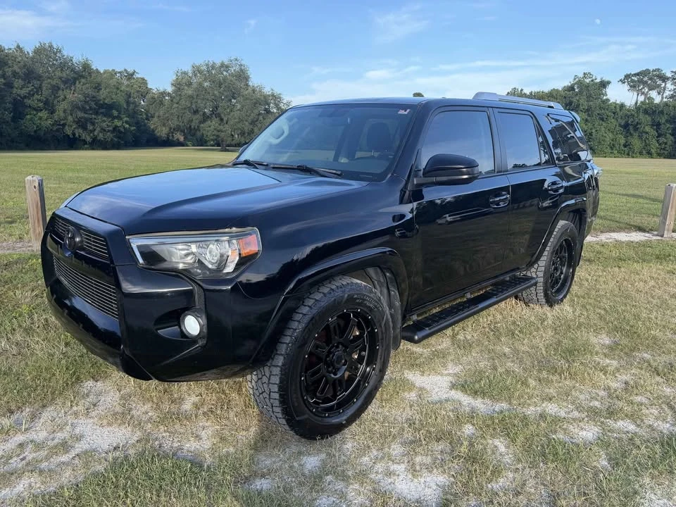 2015 Toyota 4Runner 5th Gen - Image 2 of 15