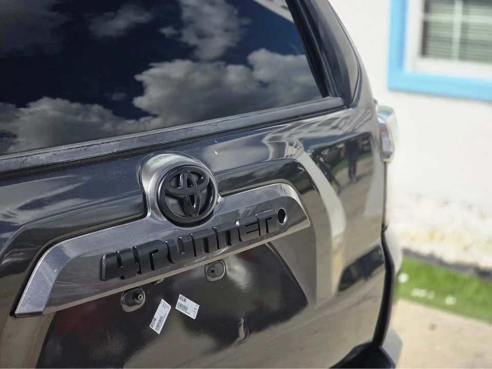 2015 Toyota 4Runner 5th Gen - Image 9 of 12