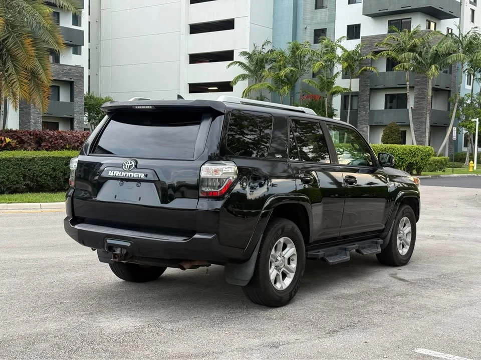2015 Toyota 4Runner 5th Gen - Image 5 of 13