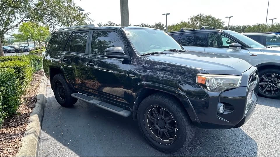 2015 Toyota 4Runner 5th Gen - Image 2 of 3