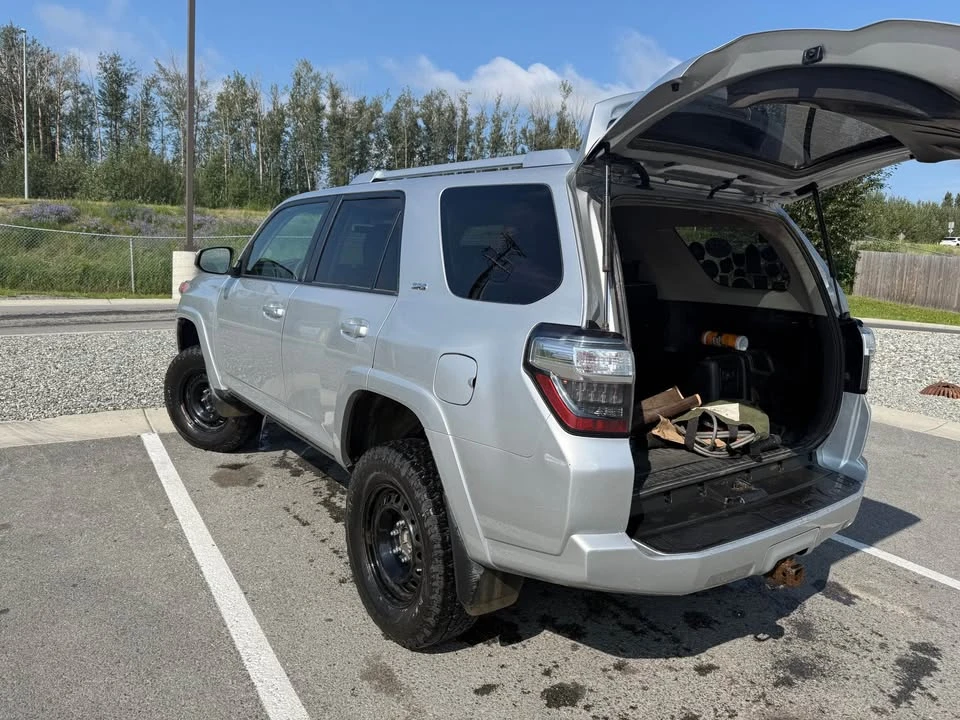 2015 Toyota 4Runner 5th Gen - Image 3 of 5