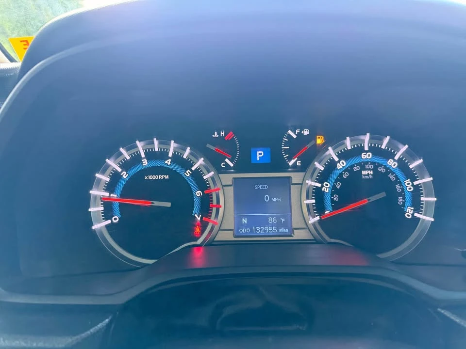 2015 Toyota 4Runner 5th Gen - Image 10 of 12