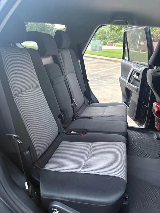 2015 Toyota 4Runner 5th Gen - Image 10 of 11