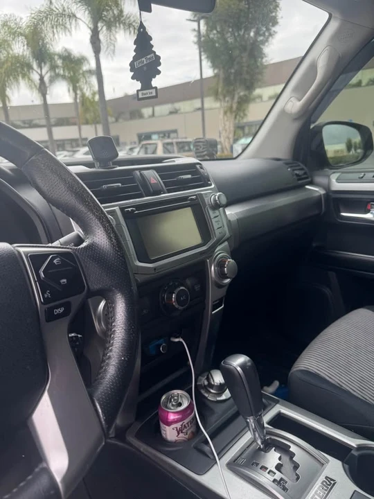 2015 Toyota 4Runner 5th Gen - Image 5 of 7