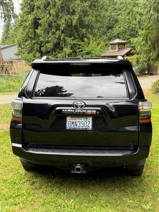 2015 Toyota 4Runner 5th Gen - Image 5 of 13