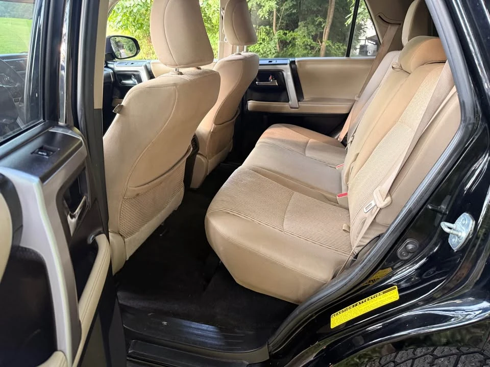 2015 Toyota 4Runner 5th Gen - Image 9 of 12