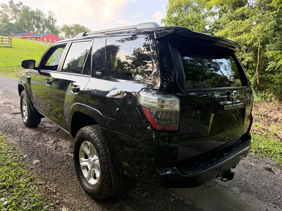 2015 Toyota 4Runner 5th Gen - Image 7 of 12