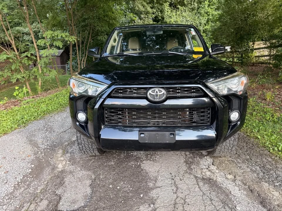 2015 Toyota 4Runner 5th Gen - Image 3 of 12