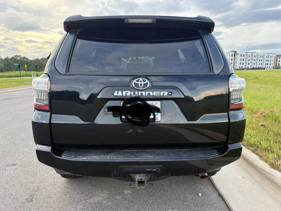 2015 Toyota 4Runner 5th Gen - Image 4 of 20