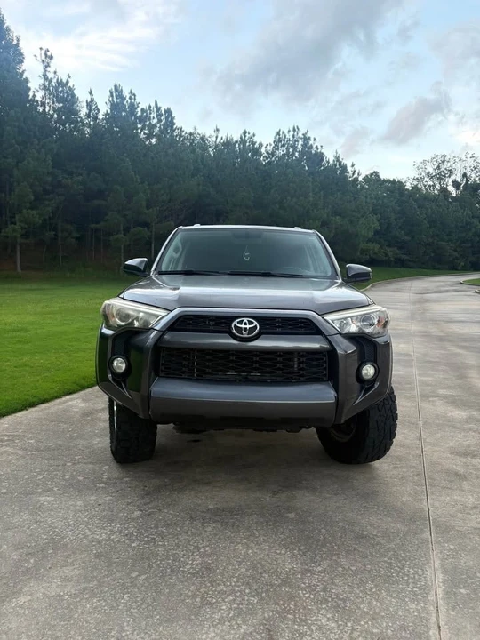 2015 Toyota 4Runner 5th Gen - Image 7 of 11