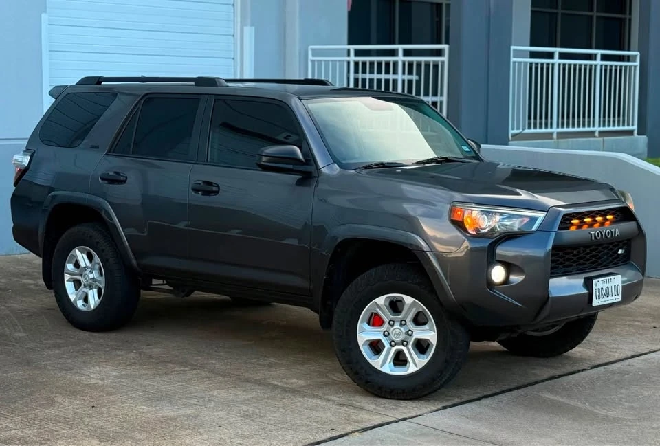 2015 Toyota 4Runner 5th Gen - Image 13 of 20