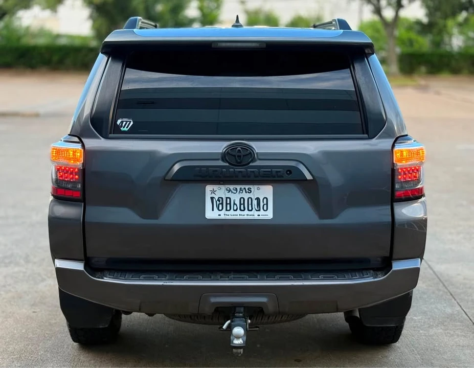 2015 Toyota 4Runner 5th Gen - Image 16 of 20