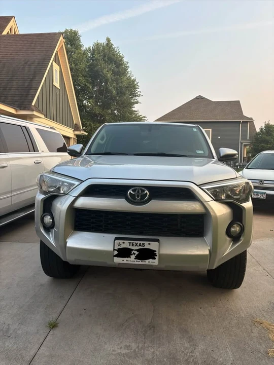 2015 Toyota 4Runner 5th Gen - Image 2 of 15