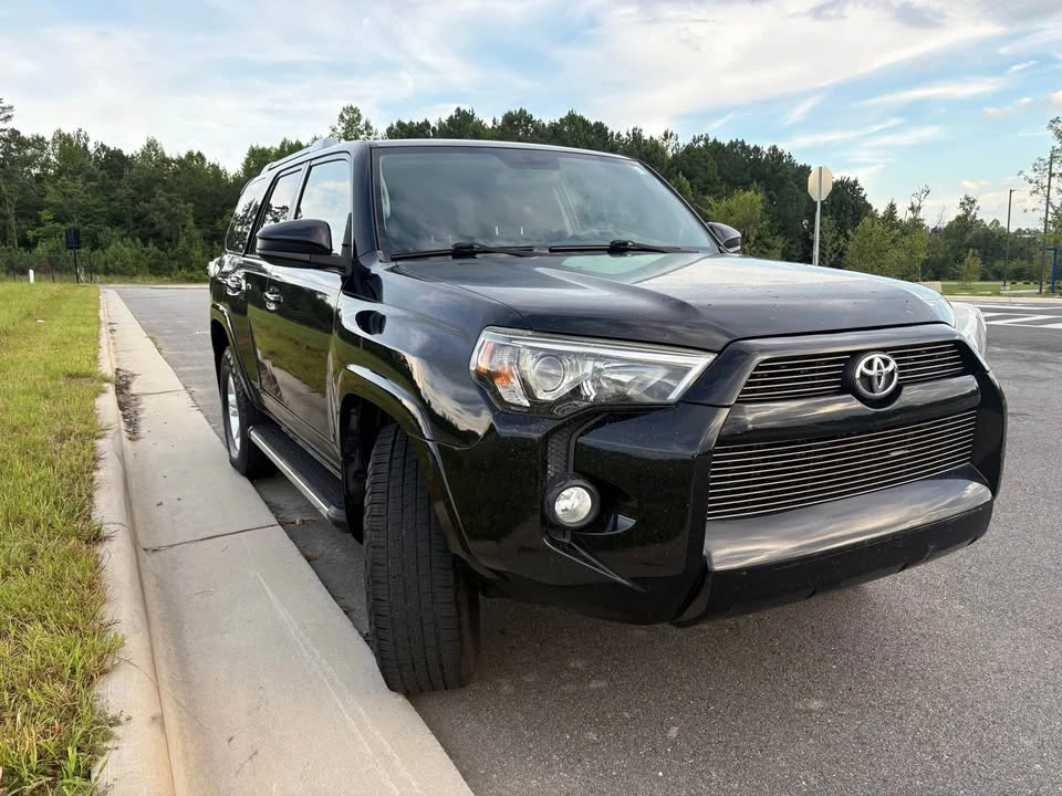 2015 Toyota 4Runner 5th Gen - Image 2 of 20