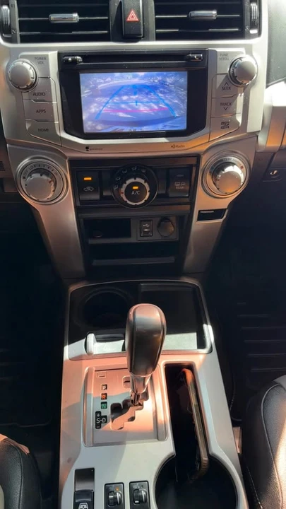 2015 Toyota 4Runner 5th Gen - Image 14 of 16