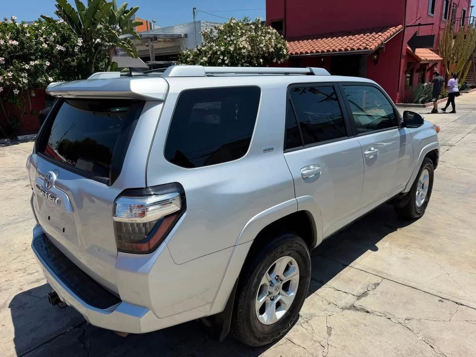 2015 Toyota 4Runner 5th Gen - Image 3 of 6