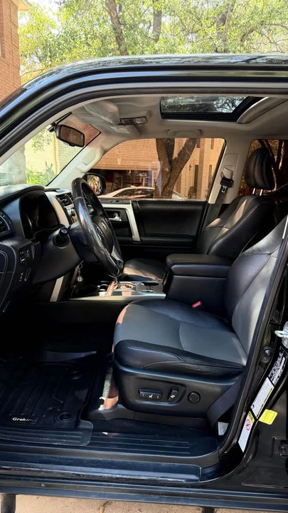 2015 Toyota 4Runner 5th Gen - Image 9 of 16