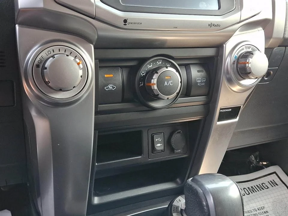 2015 Toyota 4Runner 5th Gen - Image 16 of 18