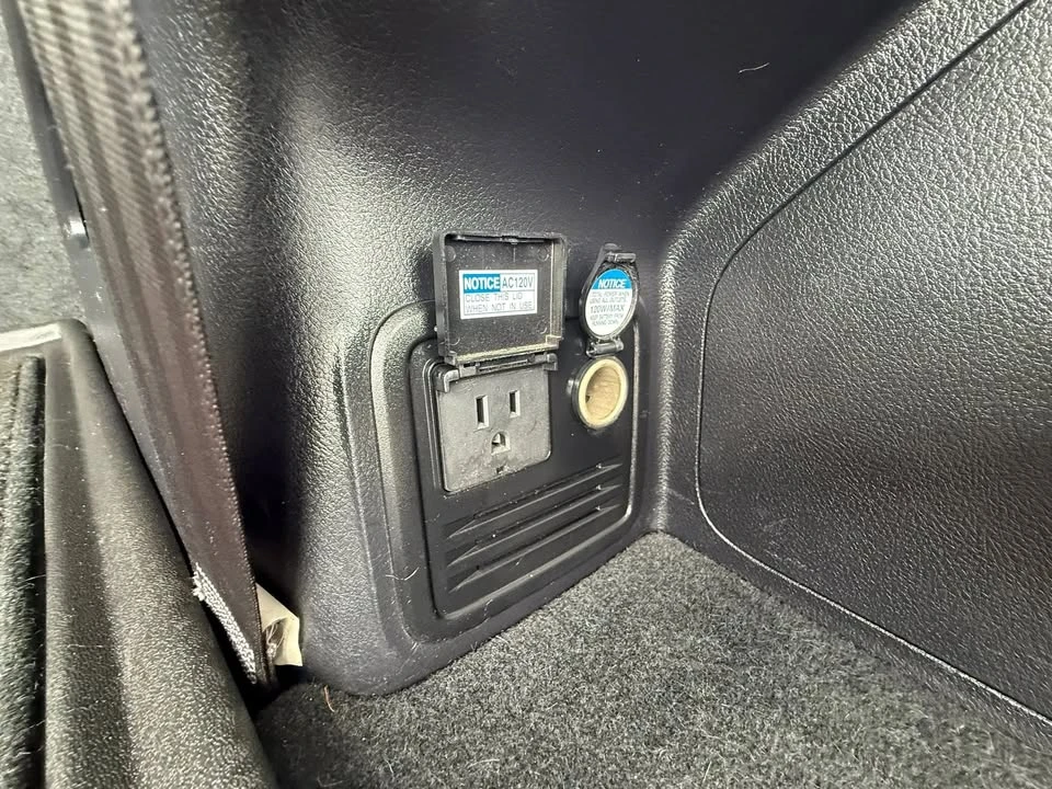 2015 Toyota 4Runner 5th Gen - Image 13 of 16