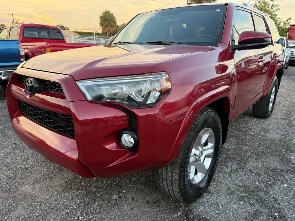 2015 Toyota 4Runner 5th Gen - Image 5 of 12