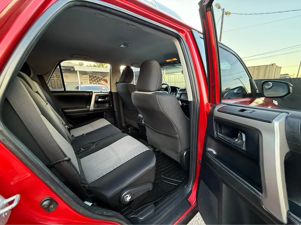 2015 Toyota 4Runner 5th Gen - Image 10 of 12