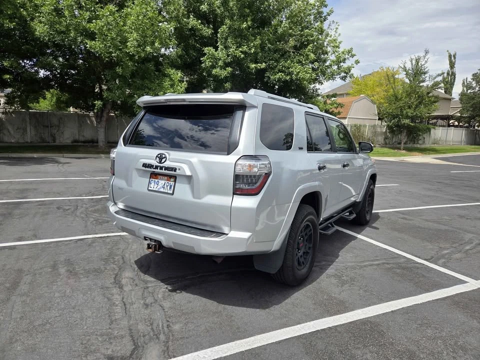 2015 Toyota 4Runner 5th Gen - Image 4 of 18