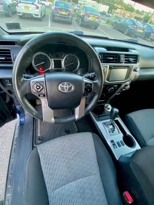 2015 Toyota 4Runner 5th Gen - Image 4 of 9