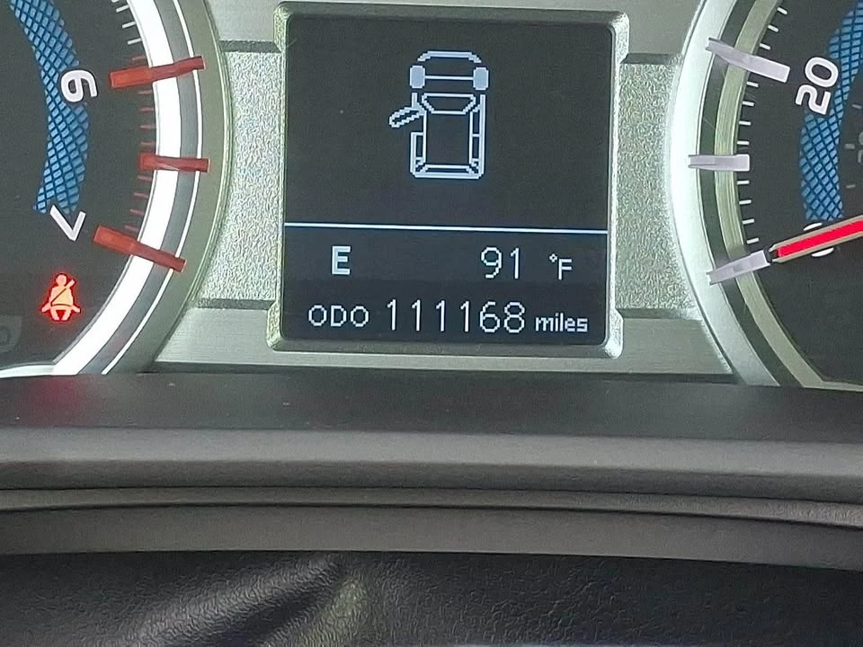 2015 Toyota 4Runner 5th Gen - Image 13 of 18
