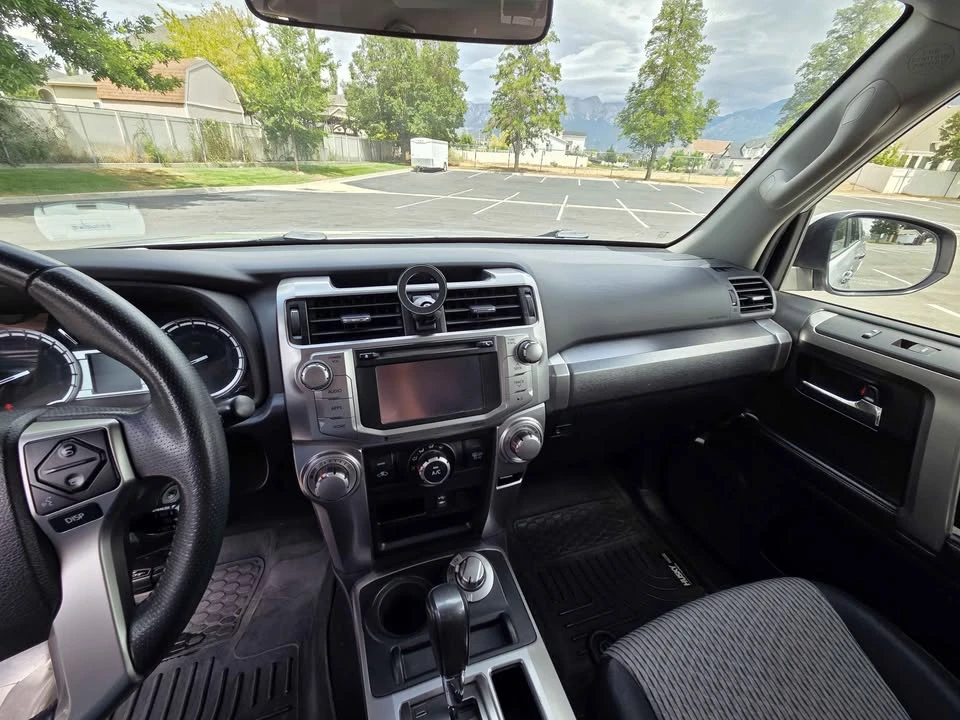 2015 Toyota 4Runner 5th Gen - Image 11 of 18