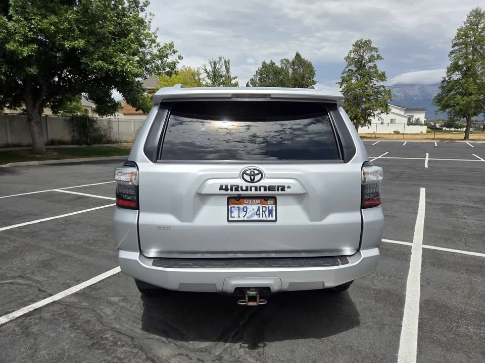 2015 Toyota 4Runner 5th Gen - Image 5 of 18