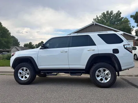 2015 Toyota 4Runner SR5 Sport Utility 4D