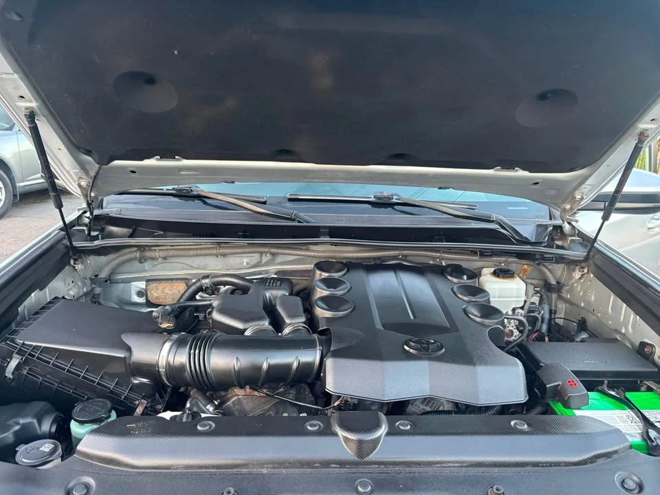 2015 Toyota 4Runner 5th Gen - Image 8 of 9