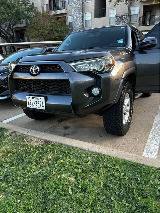 2015 Toyota 4Runner 5th Gen - Image 8 of 11