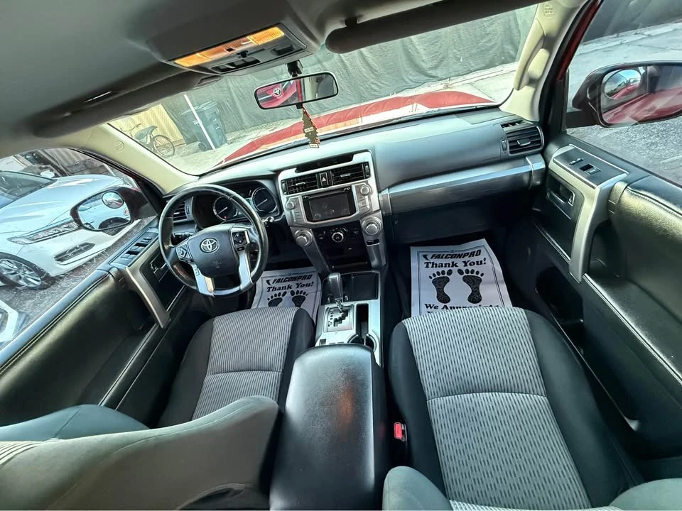 2015 Toyota 4Runner 5th Gen - Image 9 of 12