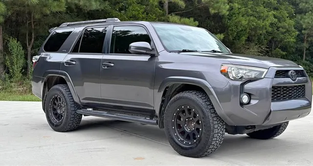 2015 Toyota 4Runner SR5 Sport Utility 4D