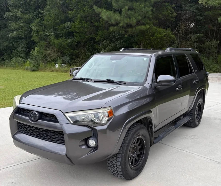 2015 Toyota 4Runner 5th Gen - Image 2 of 7