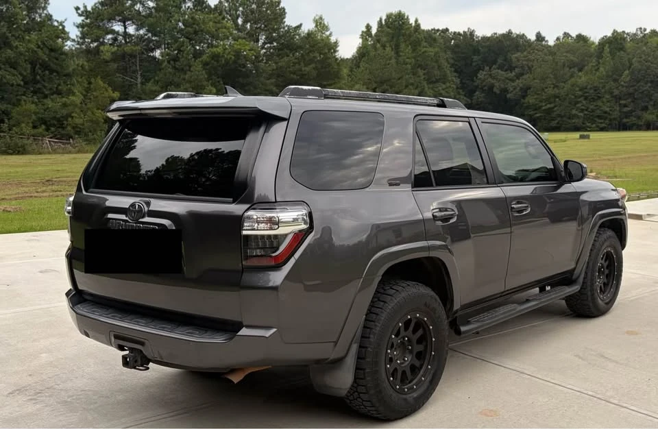 2015 Toyota 4Runner 5th Gen - Image 3 of 7