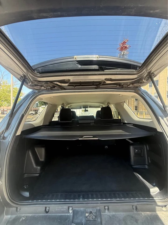 2015 Toyota 4Runner 5th Gen - Image 13 of 19