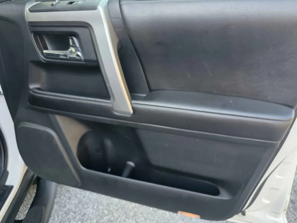 2015 Toyota 4Runner 5th Gen - Image 19 of 20