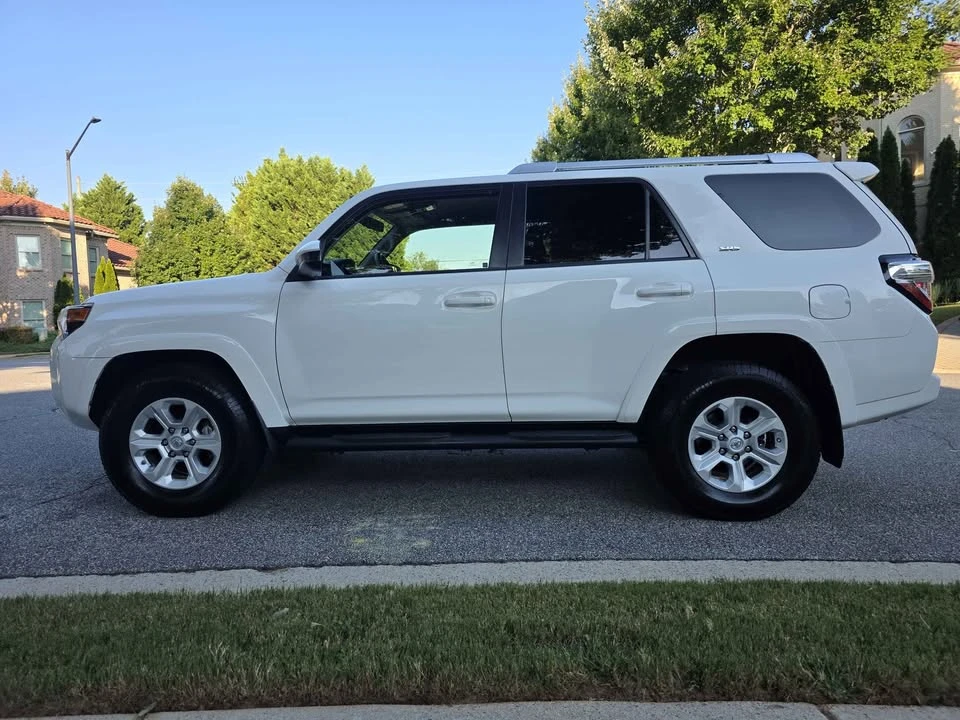 2015 Toyota 4Runner 5th Gen - Image 5 of 20