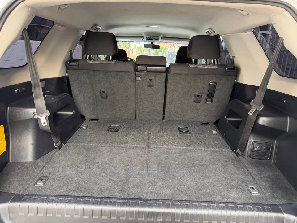 2015 Toyota 4Runner 5th Gen - Image 5 of 11