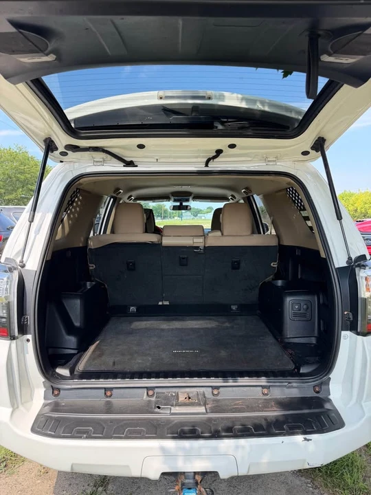 2015 Toyota 4Runner 5th Gen - Image 14 of 15
