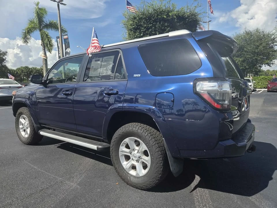 2015 Toyota 4Runner 5th Gen - Image 7 of 12