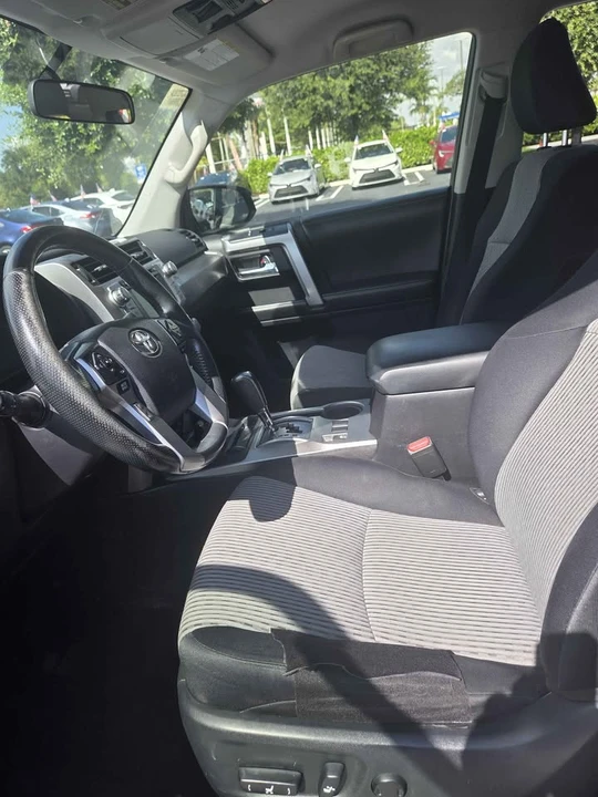 2015 Toyota 4Runner 5th Gen - Image 8 of 12