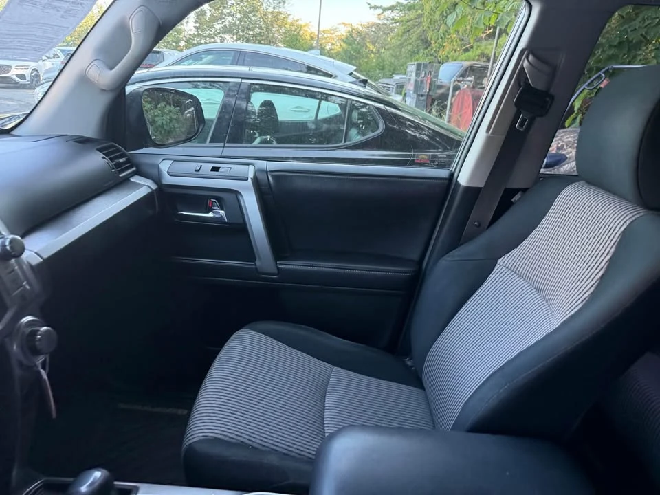 2015 Toyota 4Runner 5th Gen - Image 15 of 20