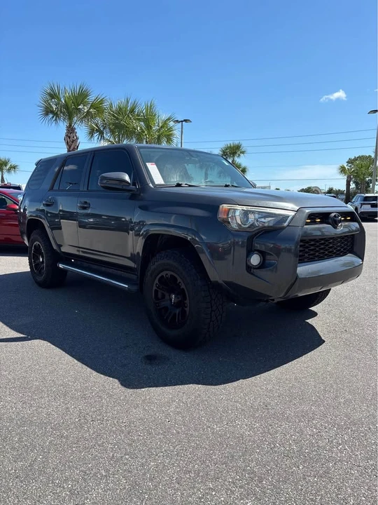2015 Toyota 4Runner 5th Gen - Image 2 of 20