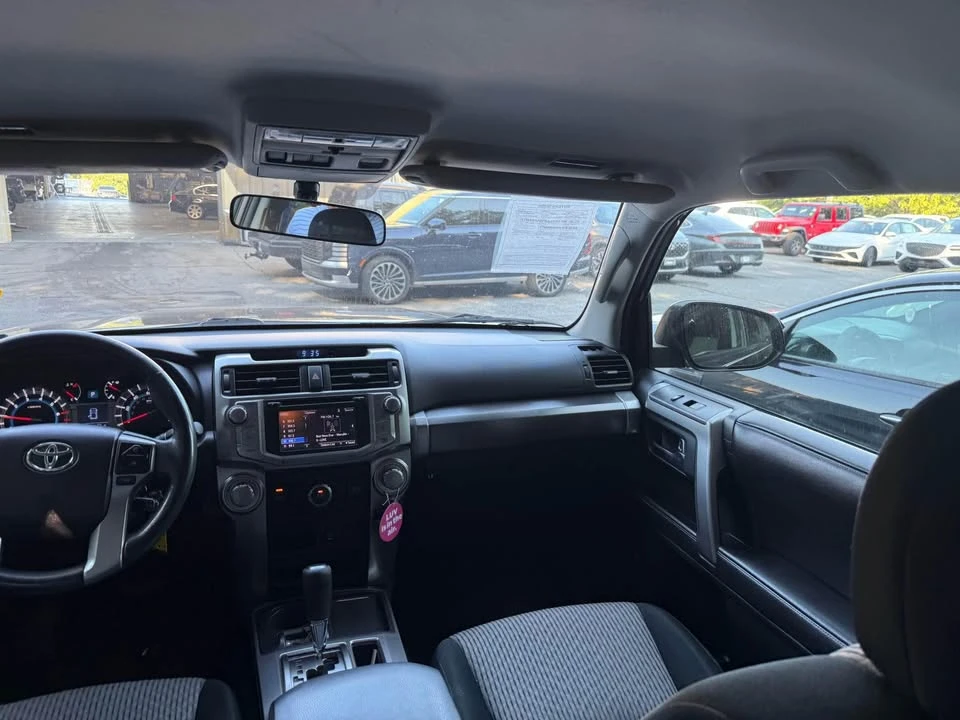 2015 Toyota 4Runner 5th Gen - Image 11 of 20