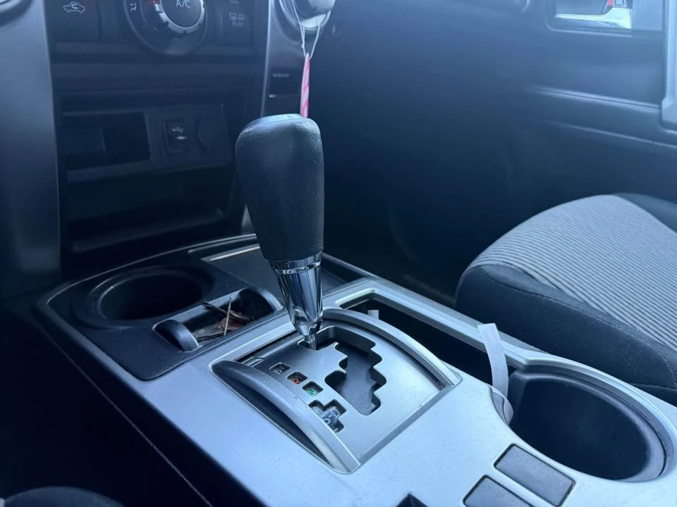 2015 Toyota 4Runner 5th Gen - Image 18 of 20